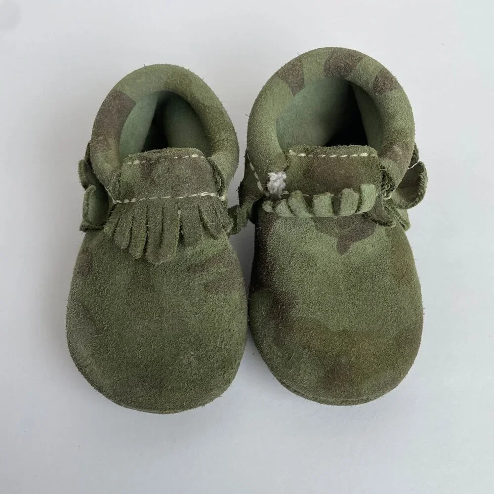 Freshly Picked Premium Suede Leather Camoflage Moccasin Baby Crib‎ Shoe - Size 3